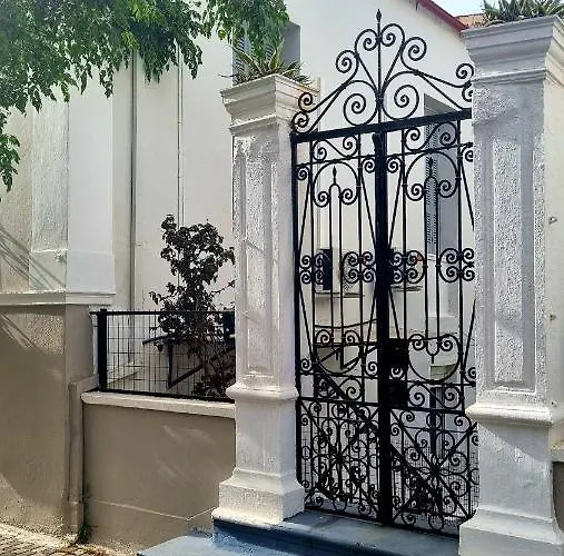 Philoxenia Chania Centre *